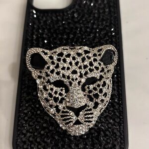 Bling Rhinstone black iPhone 15 case with silver leopard grip stand